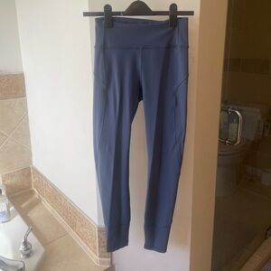 Lululemon In Movement 7/8 Tight *Everlux 25"